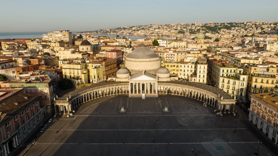 Napoli assume 43 figure a tempo indeterminato: maestre e istruttori informatici, domanda entro il 4 giugno 2026