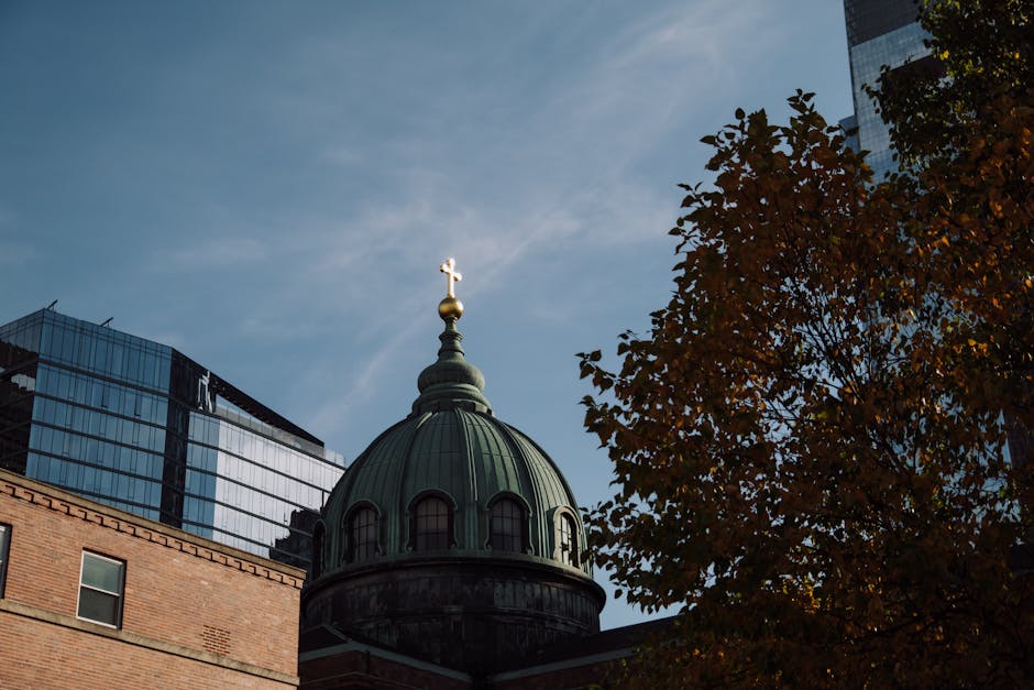 Valditara su simboli religiosi e il giuramento sul Corano: riflessioni e contrapposizioni culturali