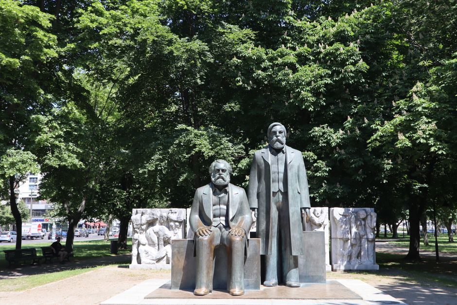 Riforma licei: Hegel e Marx e storia contemporanea nelle nuove indicazioni