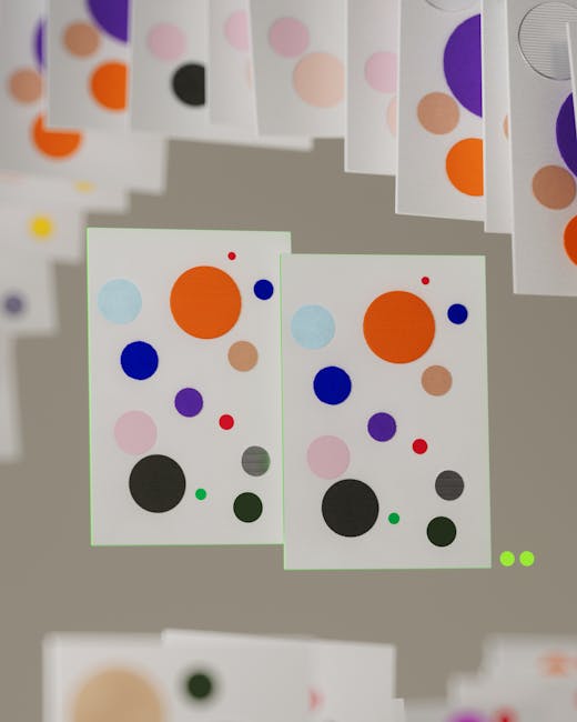 Adiacenti angoli illustrati con figure geometriche colorate, coerenza visiva in configurazioni, articolo sulla geometria