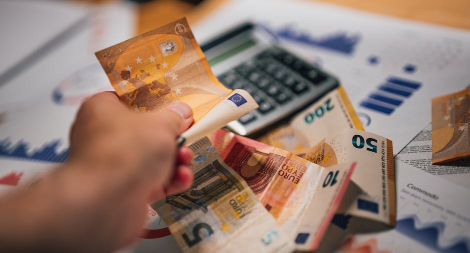 Con tre rinnovi di contratto, un docente guadagna in media oltre 412 euro al mese, arretrati inclusi