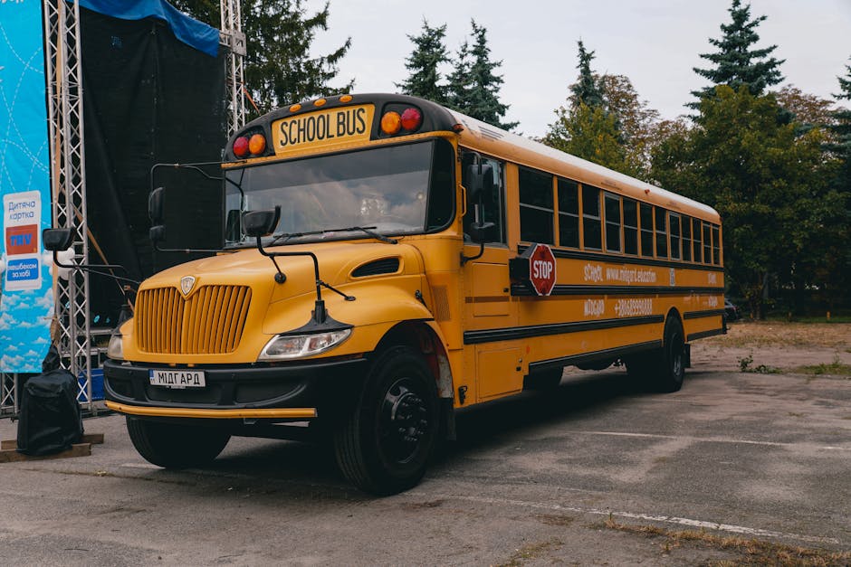 Parma inaugura il Laboratorio Mobile 4.0: Valditara presenta il pullman didattico per la meccatronica finanziato dal PNRR