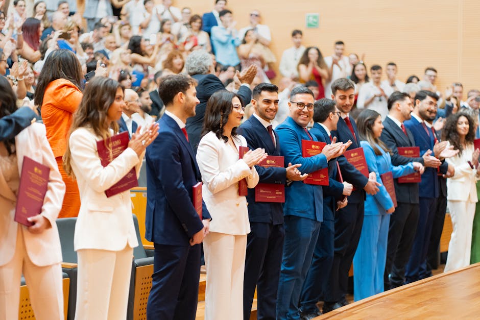 Gita a Praga: Mattarella incontra gli studenti e l'Inno di Mameli risuona tra applausi