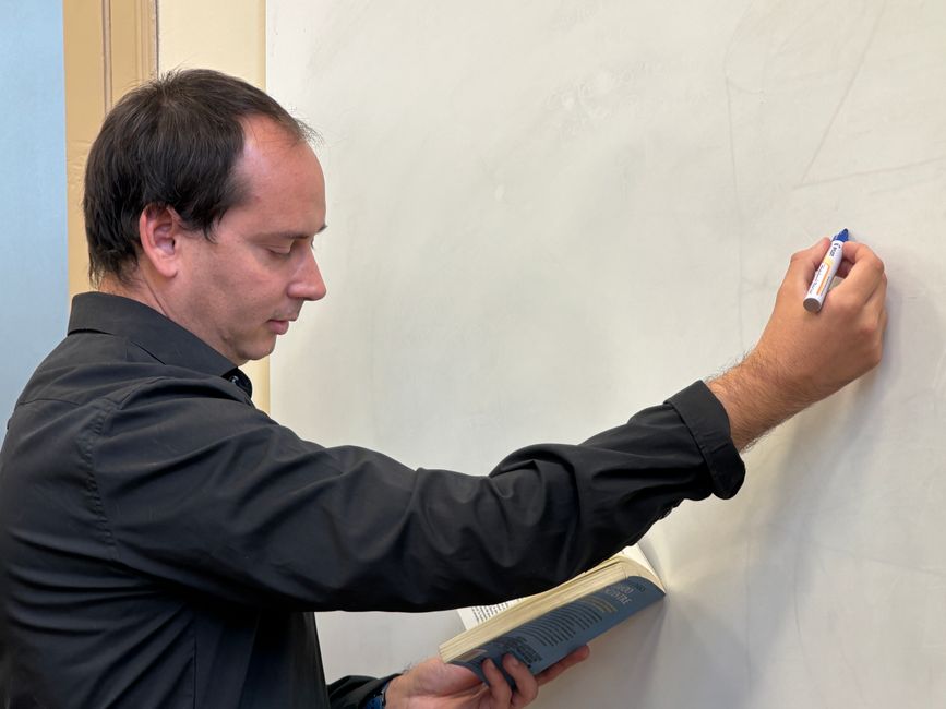 Continuità didattica e sostegno: le fasi operative per la conferma dei docenti a tempo determinato nel 2026/2027