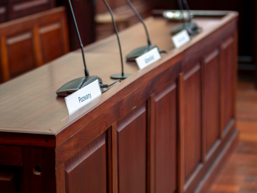 Processo sugli abusi nelle scuole di Parigi: oggi parte l'udienza e il governo propone pene più severe per i reati sui minori
