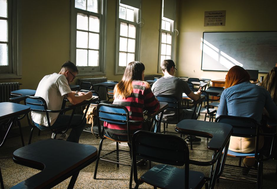 Maturità 2026: la prima prova di italiano come banco di prova della vita e della consapevolezza critica