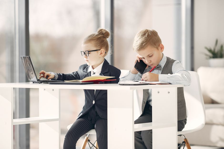 Lavoro agile per i dirigenti scolastici: l'ANP denuncia il rischio di reperibilità continua e chiede tutele reali