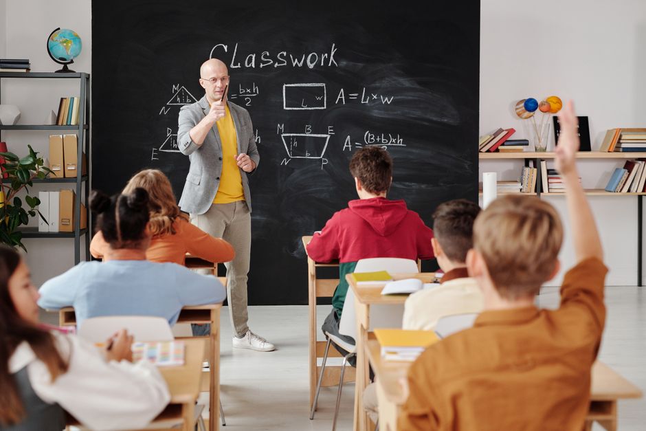 Conferma sostegno 2026/27: docente in servizio su due scuole può confermare solo una sede? Guida pratica alla domanda