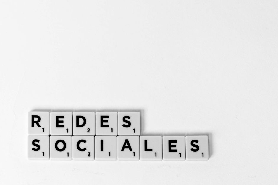 Social network e minori: la proposta di legge del Veneto per il divieto agli under 14