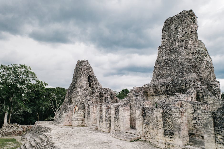 Rovine Maya di Kohunlich, Messico, evocano la scoperta e la crescita interiore come la musica per i bambini.