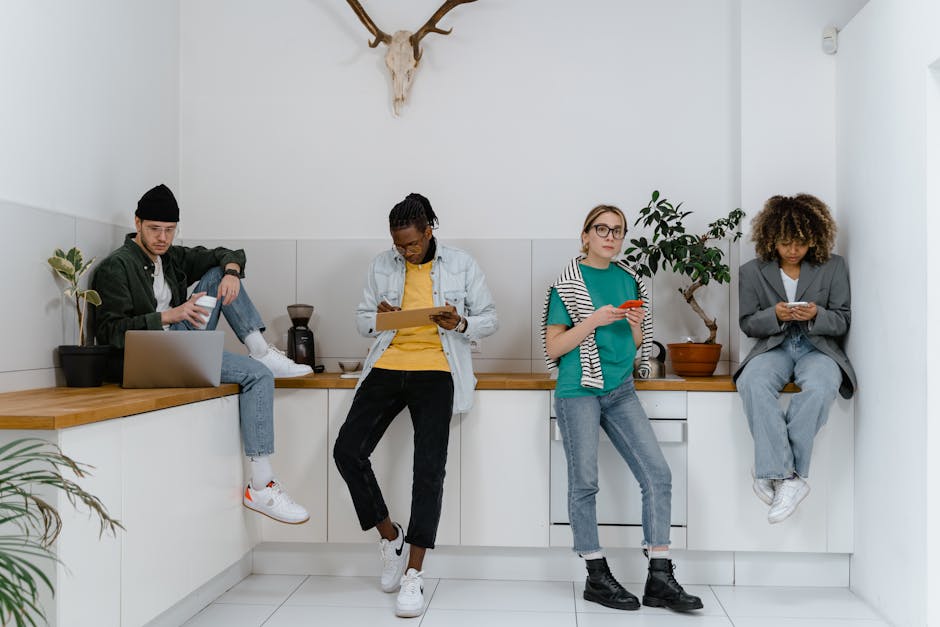 La laurea non è più ascensore sociale: la Gen Z la considera uno spreco e punta subito al lavoro