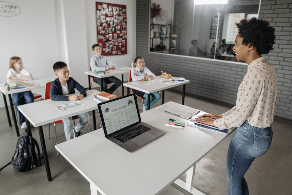 Mobilità docenti 2026: come i trasferimenti ridefiniscono i posti liberi nelle scuole