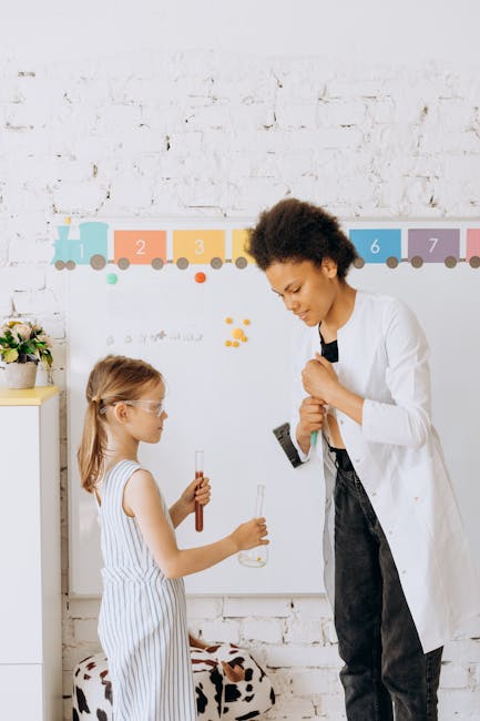 Incompatibilità nel Pubblico Impiego: un docente a tempo indeterminato può attivare Partita IVA per consulenza scolastica e servizi di orientamento? — approfondimento e guida