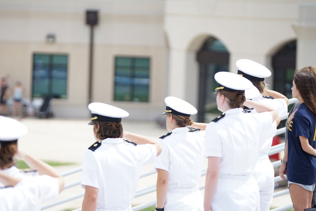 Scopri i Segreti dell'Accademia Carabinieri: Un Viaggio nella Formazione degli Eroi