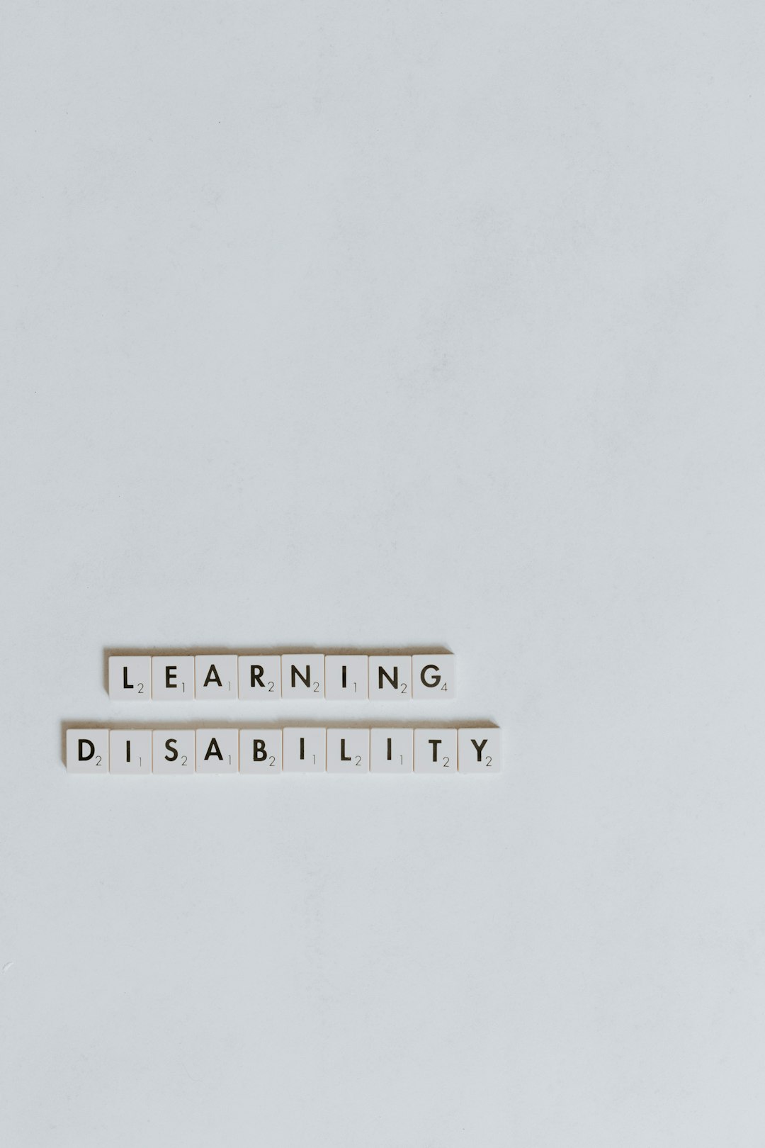 Perché il 60% degli alunni con disabilità cambia insegnante di sostegno: cosa dicono i dati ISTAT