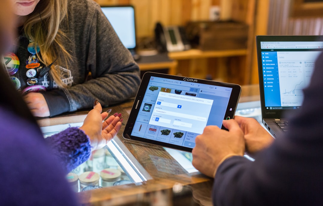 Scuola: acquisto hardware e software con Carta del docente ottenuta con sentenza dopo agosto