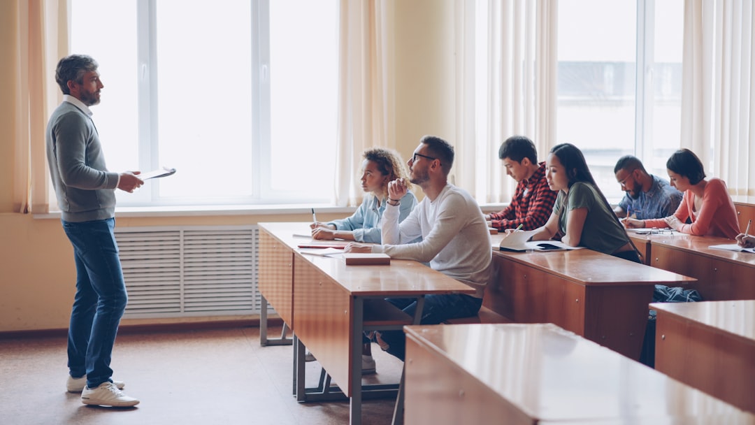 Aggressione di un minore in ambito scolastico: come valutare il risarcimento per danni fisici e psicologici