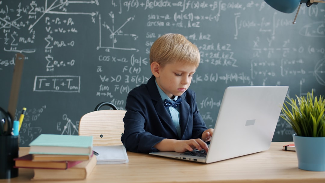 Intelligenza artificiale e didattica STEAM: trasformare la teoria in attività pratiche in classe