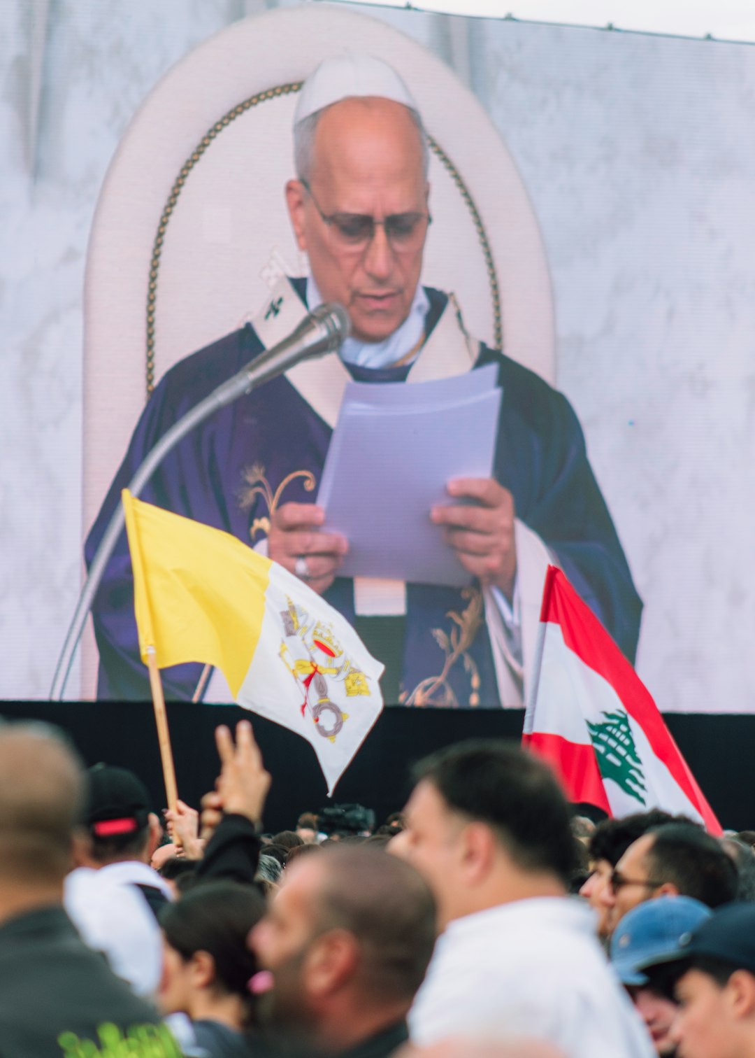 Papa Leone invita i giovani a riscoprire il silenzio: come tradurre in pratica educativa l'idea che la voce dell’anima è un sussurro
